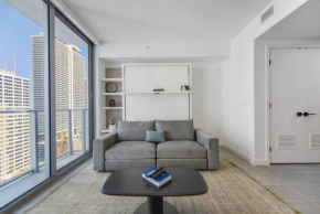 Wonderful Studio Apartment with Great Views and Pool